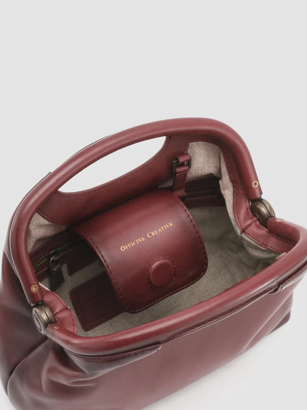 Shop Officine Creative HELEN 15 - Leather Clutch Bag BURGUNDY