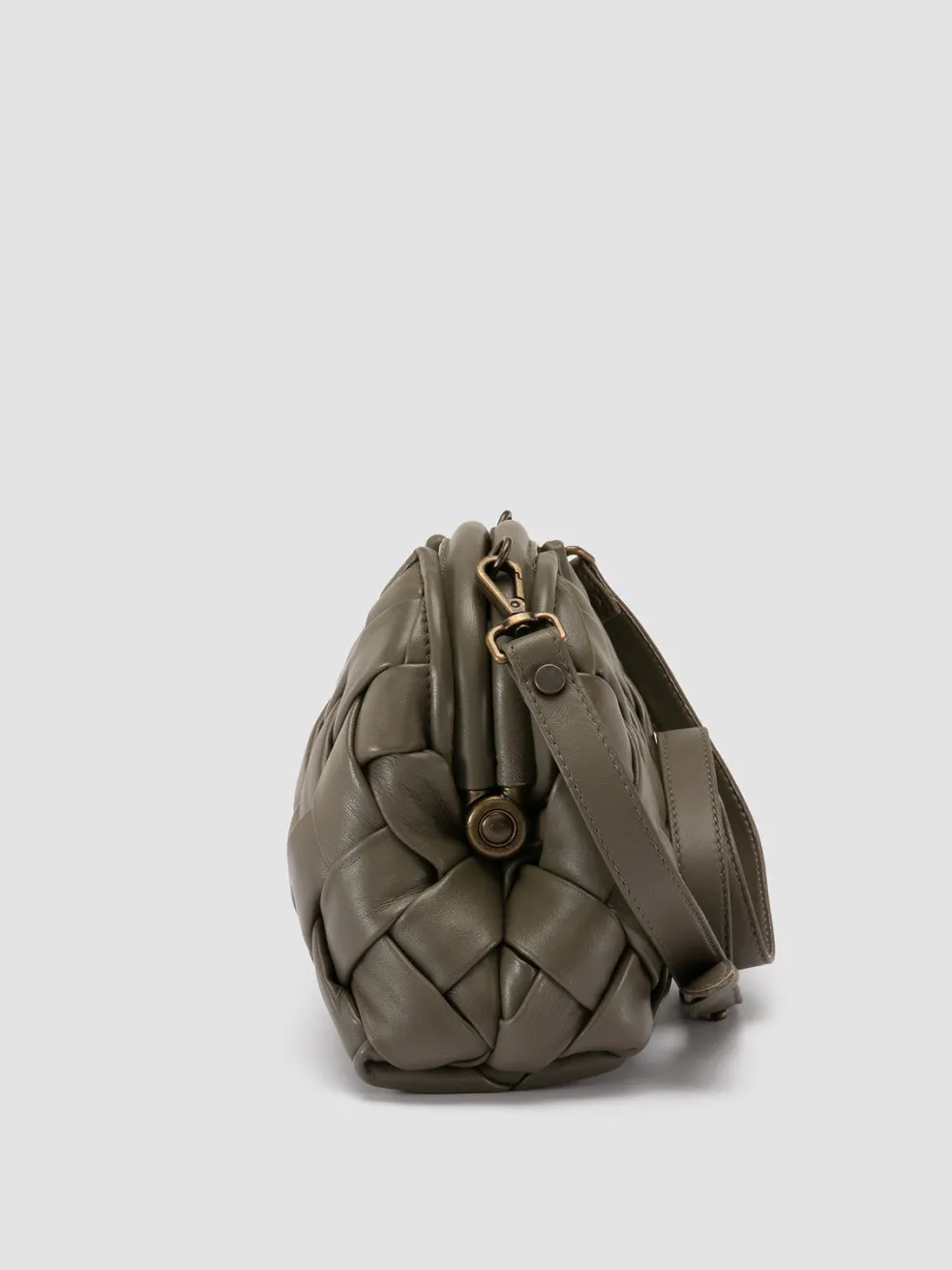 Cheap Officine Creative HELEN 12 Plug - Green Woven Leather Clutch Bag CONIFERA