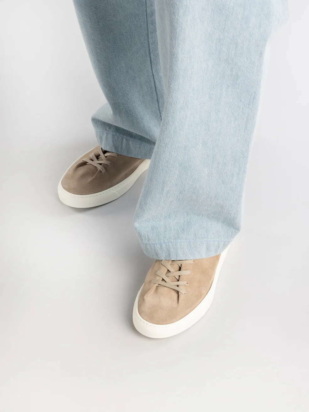 Sale Officine Creative LEGGERA 001 - Brown Suede Low Top Sneakers BIRRA