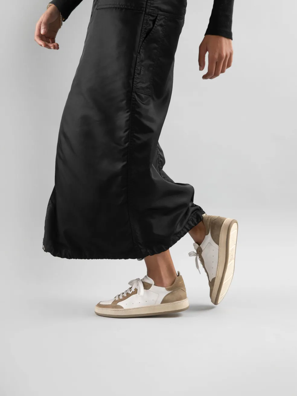 Cheap Officine Creative MAGIC 101 - White Leather And Suede Low Top Sneakers WHITE/TAUPE