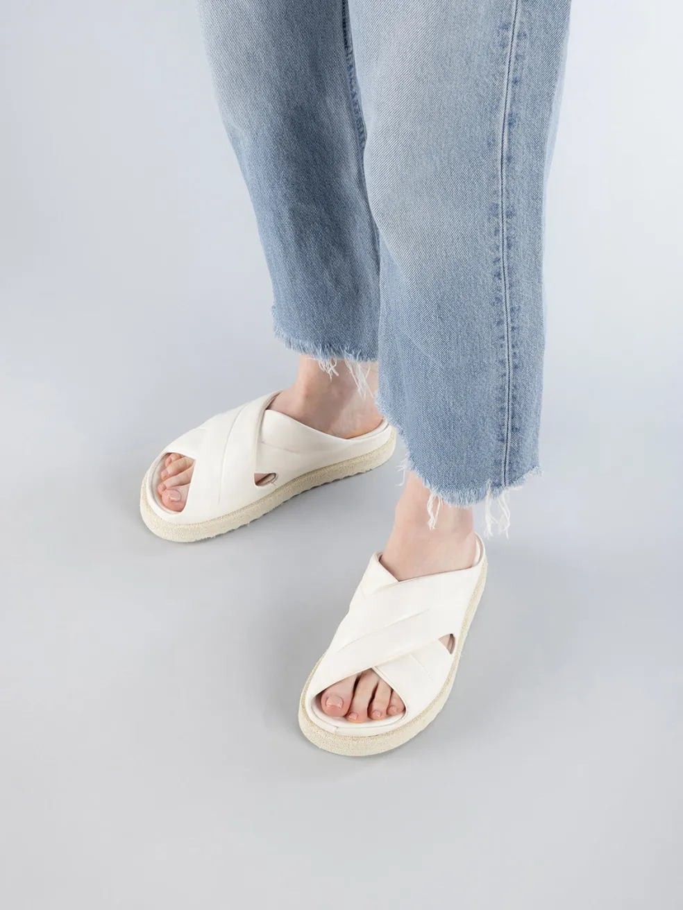 Best Sale Officine Creative SANDS 103 - White Leather Slide Sandals BUTTER