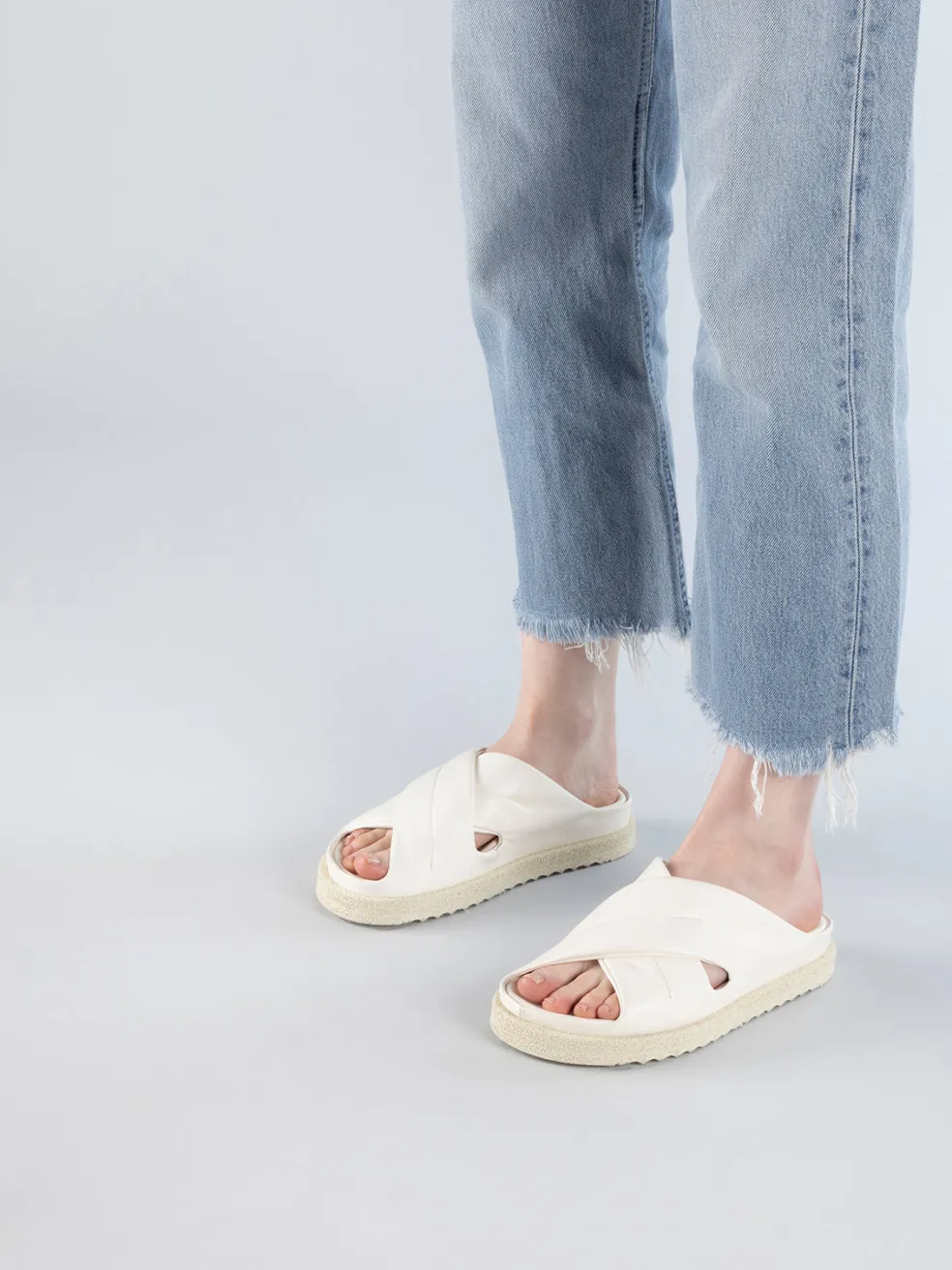 Best Sale Officine Creative SANDS 103 - White Leather Slide Sandals BUTTER